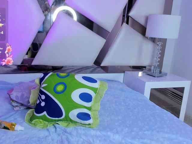 PhyllisDunbar webcam