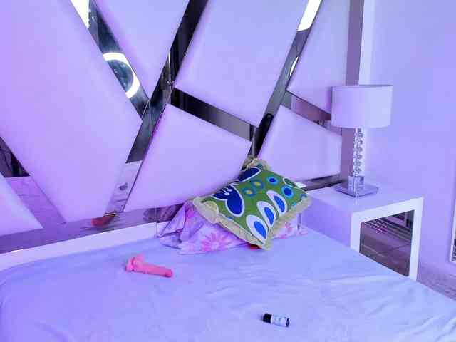 PhyllisDunbar webcam