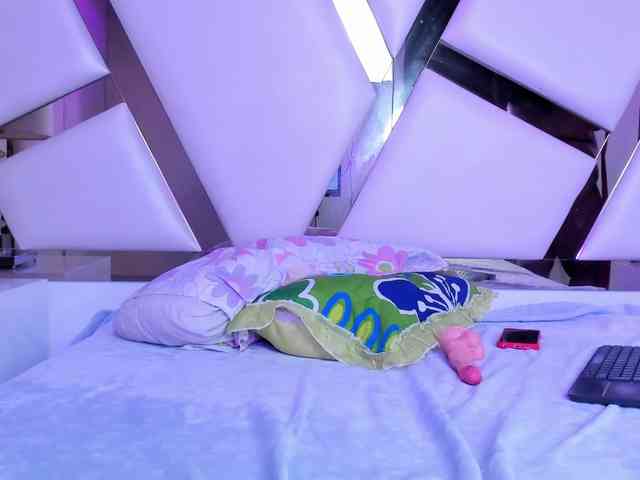 PhyllisDunbar webcam