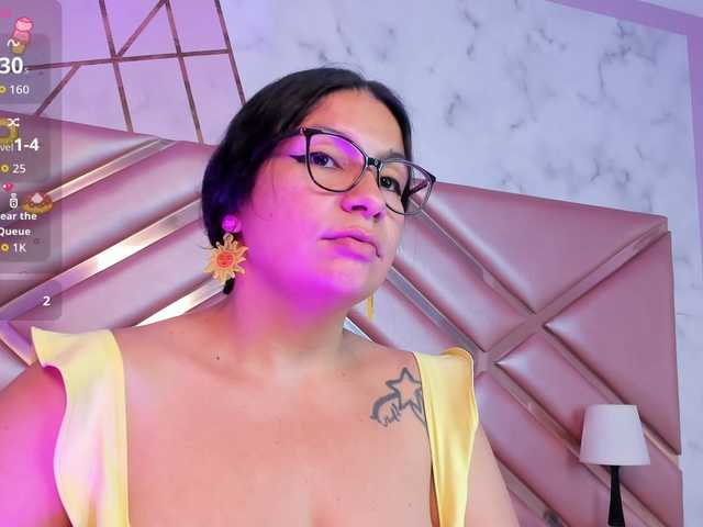DianaSheren webcam
