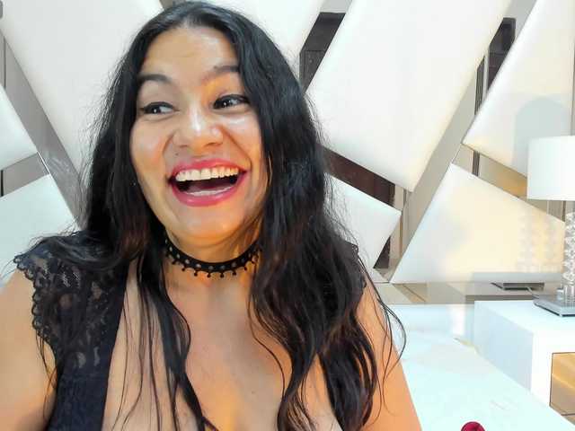 DianaSheren's BongaCams show and profile