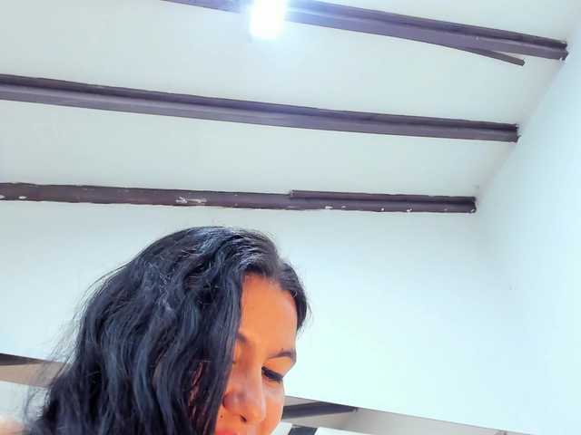 DianaSheren's BongaCams show and profile