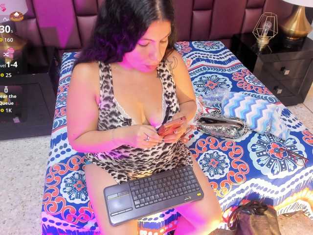 DianaSheren live cam on BongaCams
