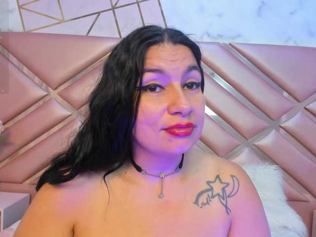 DianaSheren's BongaCams show and profile