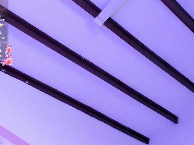 DianaSheren's BongaCams show and profile