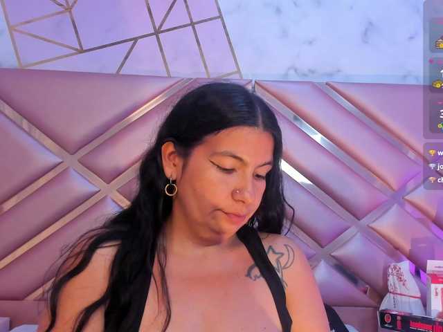 DianaSheren live cam on BongaCams
