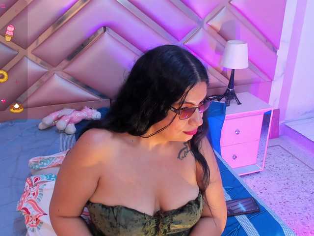 DianaSheren live cam on BongaCams