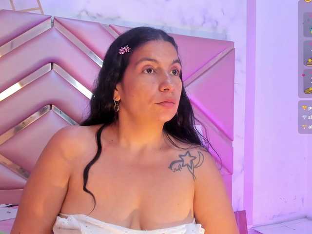 DianaSheren live webcam show