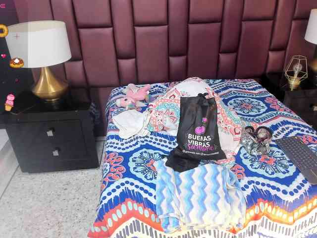 dianasheren's live room