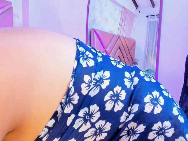 DianaSheren webcam