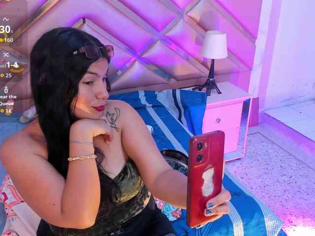 dianasheren's live room