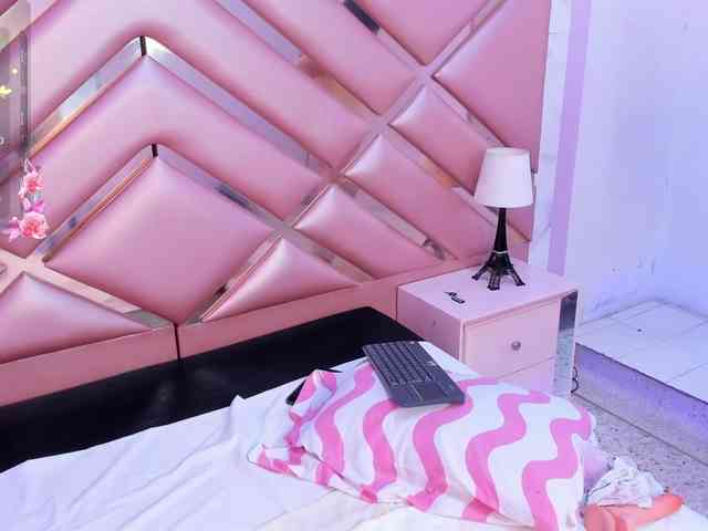 Модель: DianaSheren