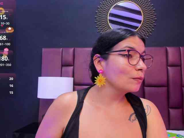 DianaSheren webcam