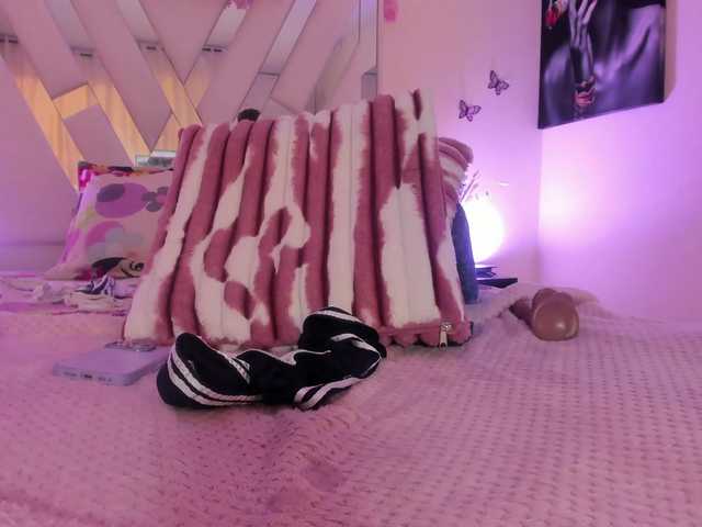 candy-skyy live cam on BongaCams