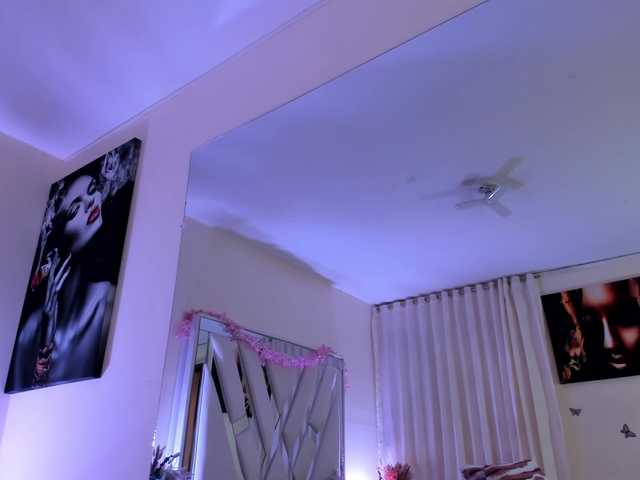candy-skyy live cam on BongaCams