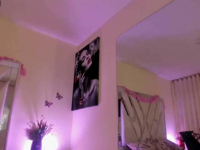 candy-skyy live cam on BongaCams