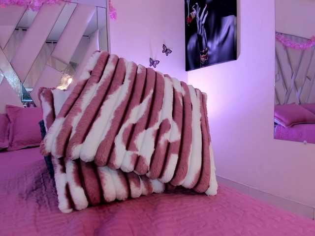 candy-skyy live cam on BongaCams