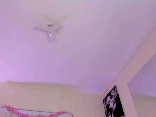 candy-skyy live cam on BongaCams