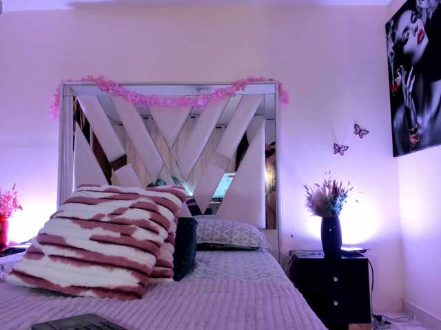 candy-skyy live cam on BongaCams
