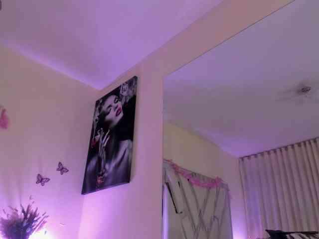 candy-skyy webcam