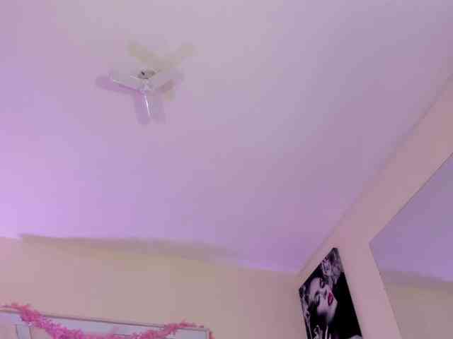 candy-skyy webcam