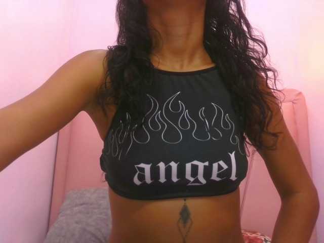 Valeriacute18 webcam