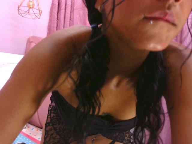 Valeriacute18 webcam