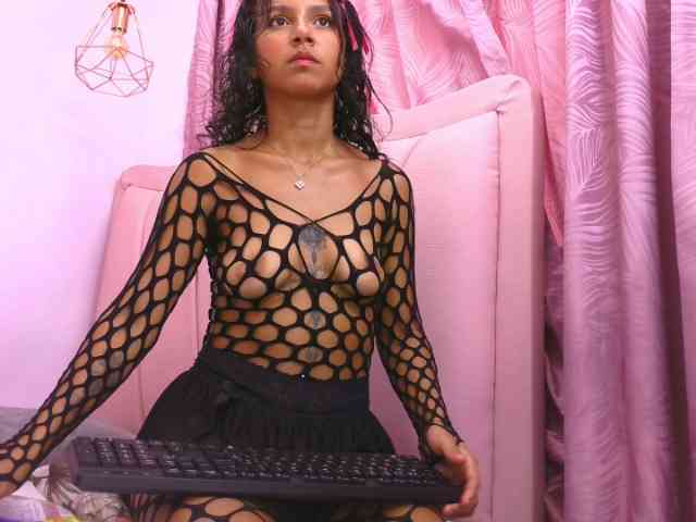 Valeriacute18 webcam