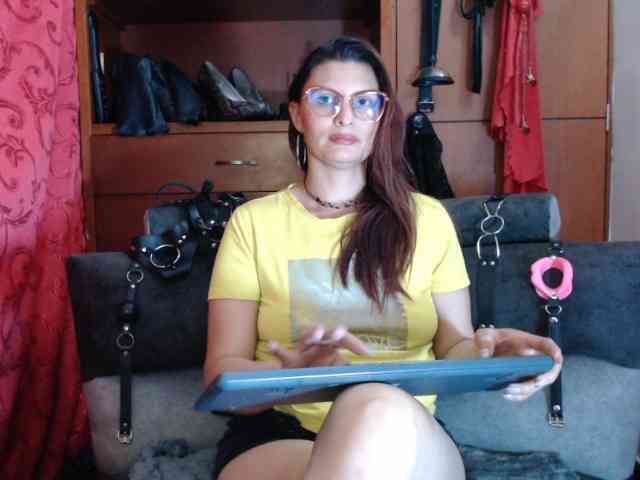 Modelo: sachaclinford