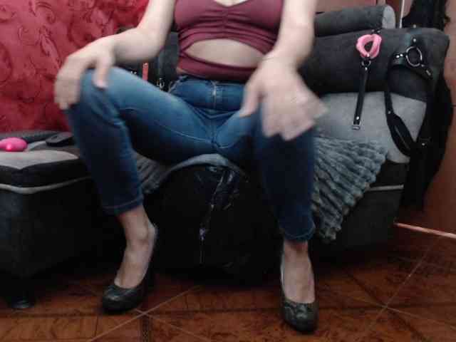 sachaclinford webcam