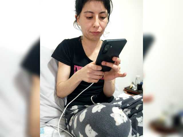 Camistar's BongaCams show and profile