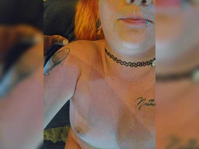 VelvetMaskDuo live cam on BongaCams