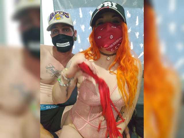 VelvetMaskDuo live cam on UnifiedCams