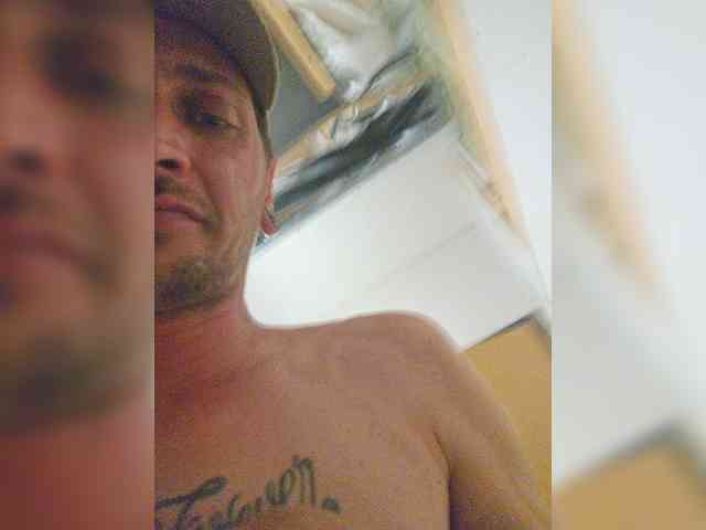 DaddyandHisDoll webcam