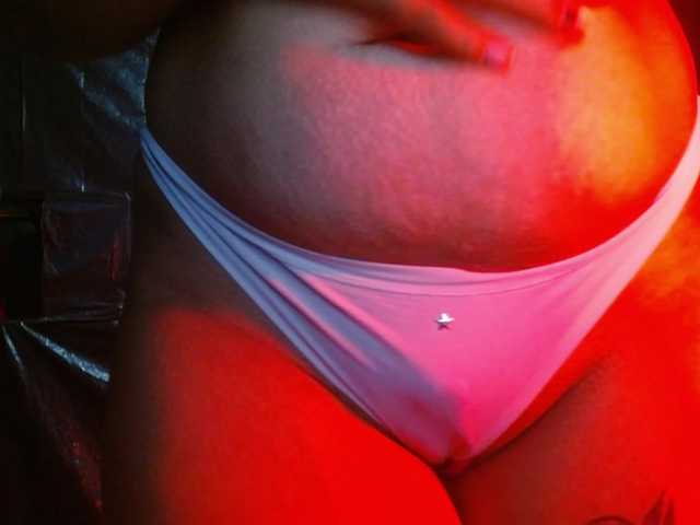 Megan-foxyx1 live cam on BongaCams