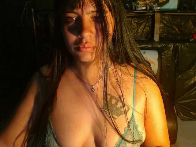 Megan-foxyx1 live cam on BongaCams