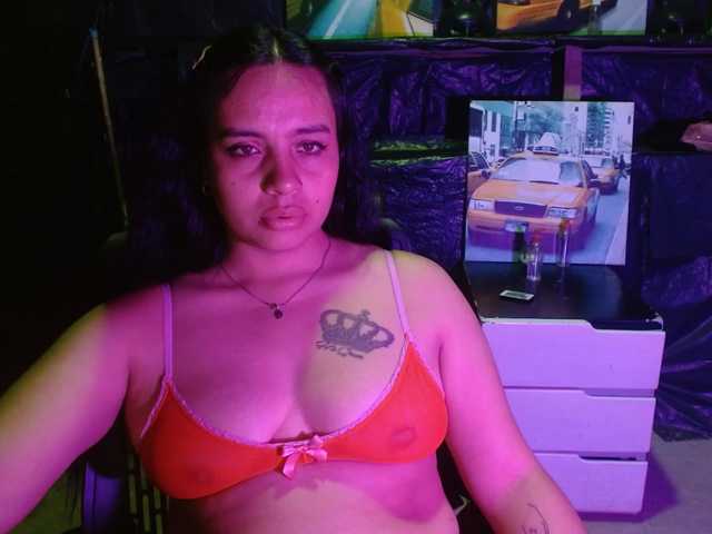 Megan-foxyx1 live cam on BongaCams