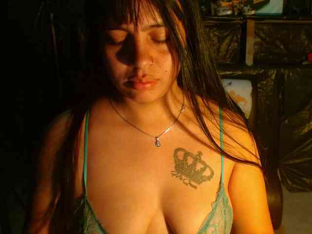Megan-foxyx1 webcam