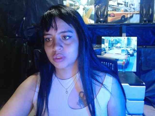 Megan-foxyx1 webcam