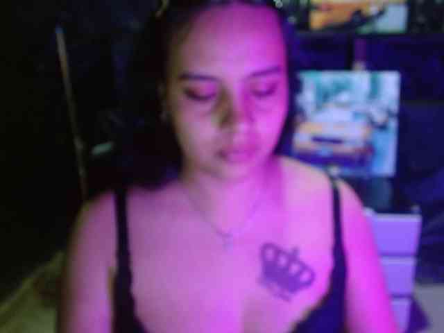 Megan-foxyx1 webcam
