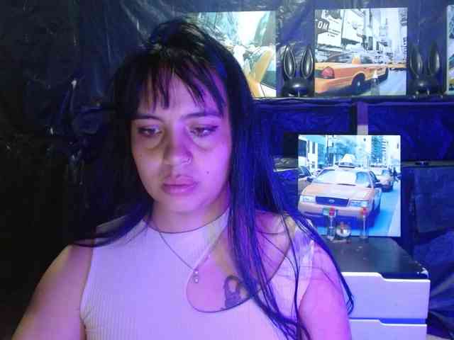 Megan-foxyx1 webcam
