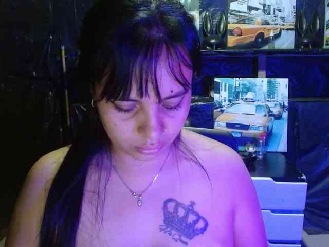 Megan-foxyx1 webcam