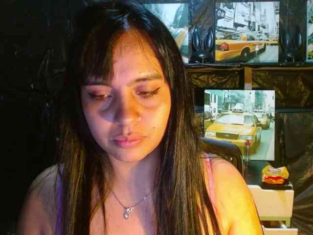 Megan-foxyx1 webcam