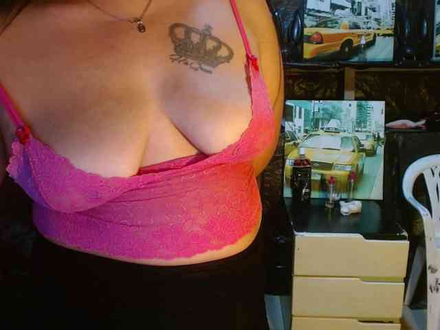 Megan-foxyx1 webcam