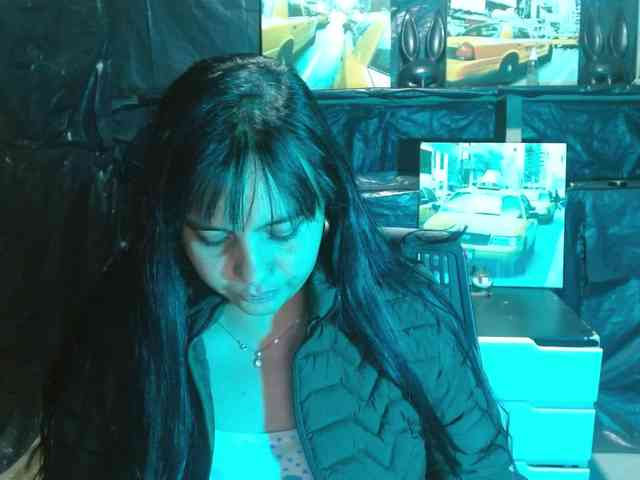 Megan-foxyx1 webcam