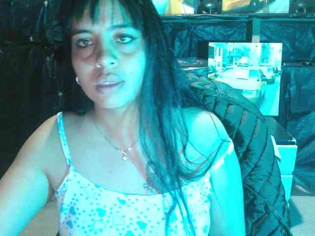 Megan-foxyx1 webcam