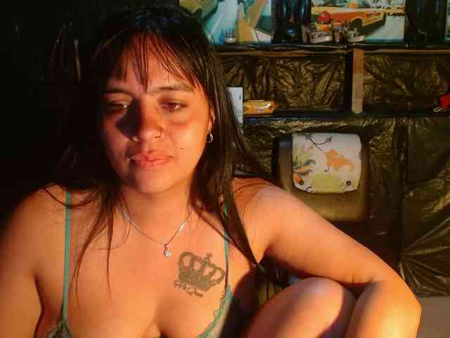 Megan-foxyx1 webcam