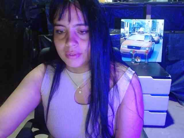Megan-foxyx1 webcam