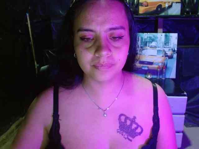 Megan-foxyx1 webcam