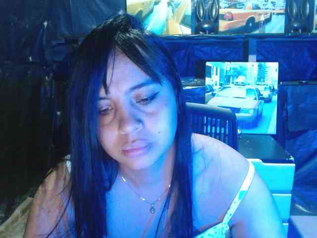 Megan-foxyx1 webcam